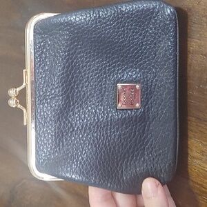 Vintage Leather Dooney and Bourke Pebble Leather Kisslock wallet/ change purse.